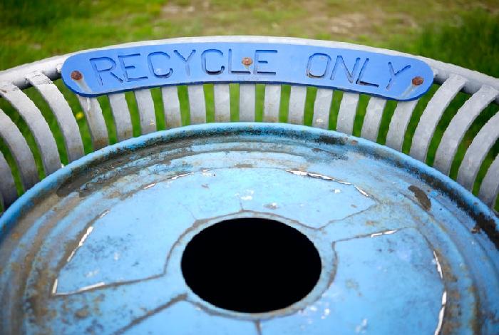 재활용을 생활화하는 습관 기르기!