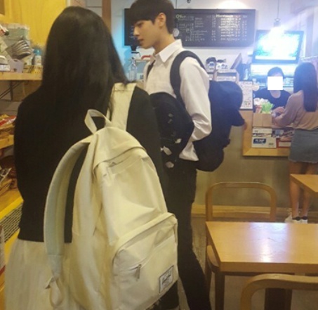 [유머] 차은우 아닌척 수업 듣는 차은우 -  와이드섬