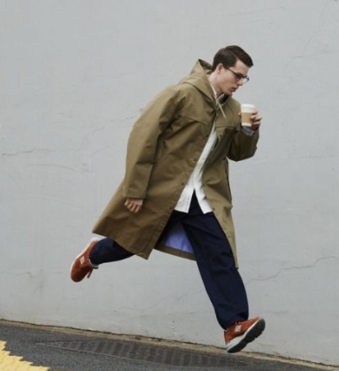 [유머] 한국 남자들 사이에서 유행하는 룩 -  와이드섬