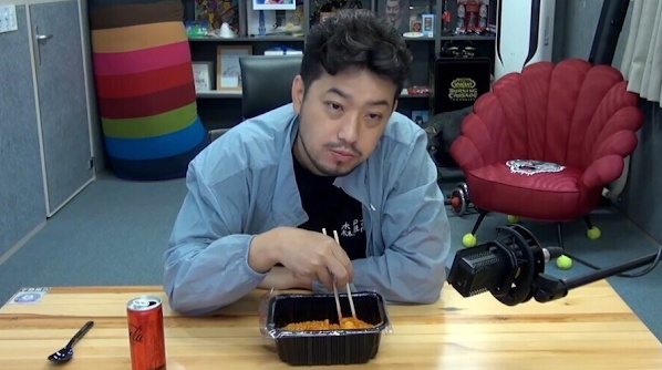 [유머] 침착맨 킹받게 하는 쉽고 빠른 방법 -  와이드섬