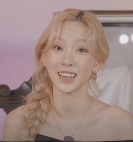 [유머] 우결에 나왔던 전설의 태연 태국팬 근황 -  와이드섬