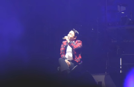 [유머] 아이유니까 가능한 콘서트 게스트 라인업 -  와이드섬