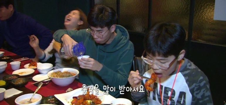[유머] 다이어트 결심할 때 의외로 도움되는 방법 -  와이드섬
