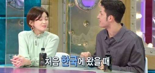 [유머] 출연자들 모두 감탄했다는 알베르토 우문현답 -  와이드섬