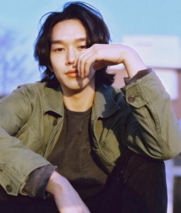 [유머] 공효진과 열애중이라는 10살 연하남 -  와이드섬