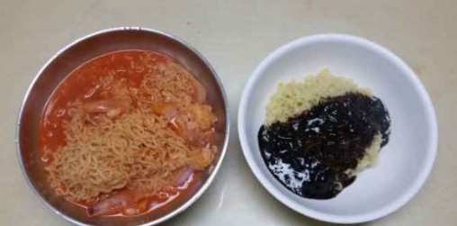 [유머] 원양어선에서 끼니를 해결하는 방법 -  와이드섬