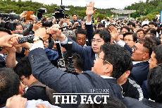 [TF사진관] 자유한국당 황교안 대표 향한 '광주의 분노'