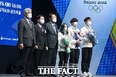   베이징 동계올림픽 한국선수단, 금메달 1~2개 목표로 '출발'